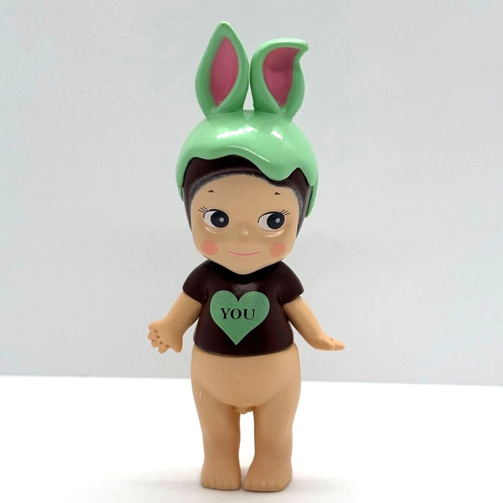 New Kewpie/Angel Collectible Mini Figure Chocolate Rabbit "You" Shirt, Open Box